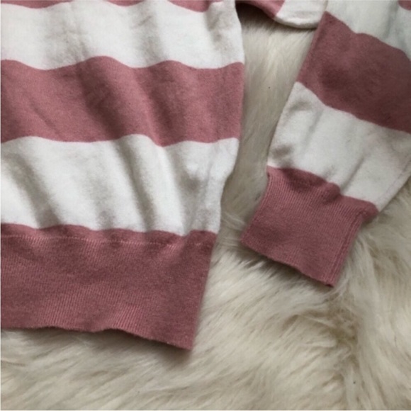 Forever 21 Bundle of 3 Sheer and Knit Tops - Picture 15 of 16